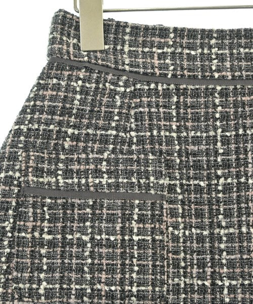 LAISSE PASSE Knee length skirts