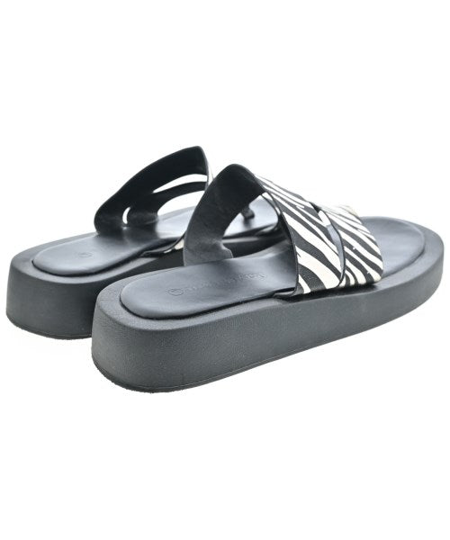 RAY CASSIN Sandals