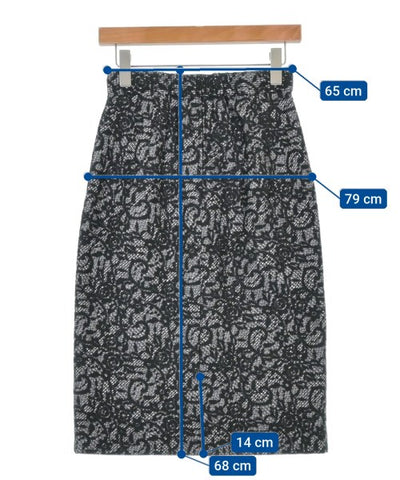 STRAWBERRY Fields Knee length skirts