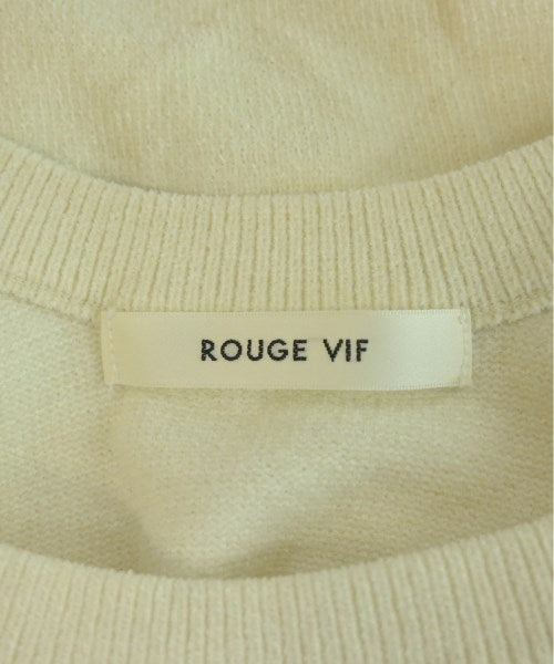 Rouge vif Tank tops