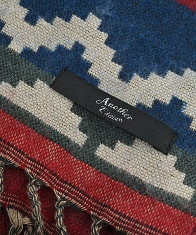 ANOTHER EDITION Winter scarves