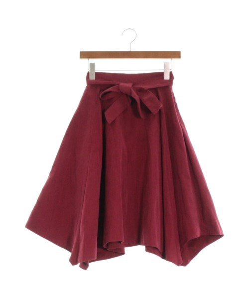 QUEENS COURT Knee length skirts