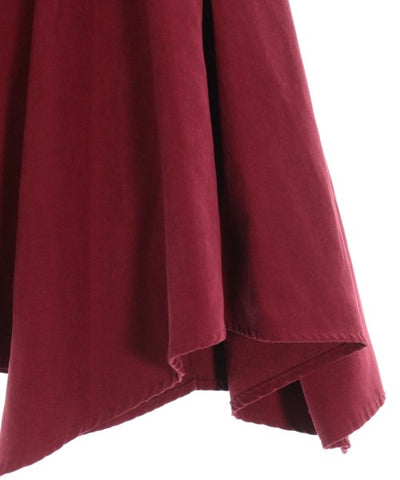 QUEENS COURT Knee length skirts