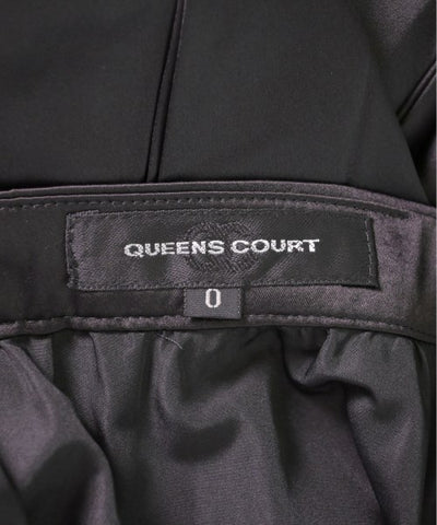 QUEENS COURT Knee length skirts