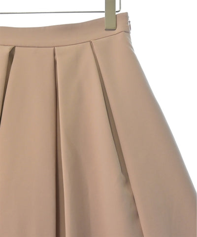 QUEENS COURT Knee length skirts