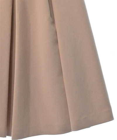 QUEENS COURT Knee length skirts