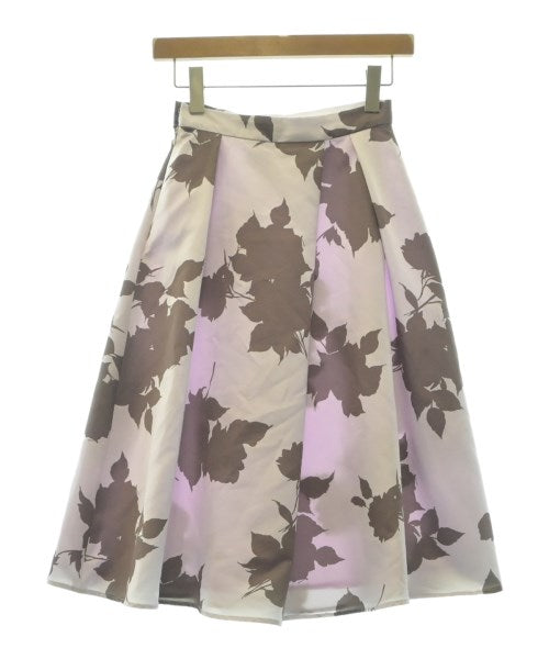 QUEENS COURT Knee length skirts