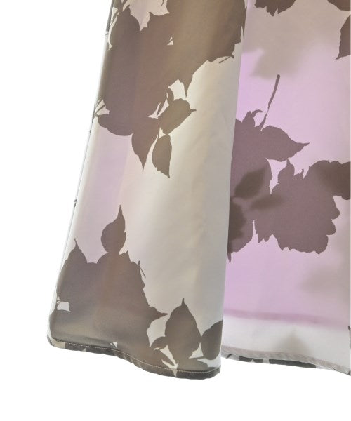 QUEENS COURT Knee length skirts