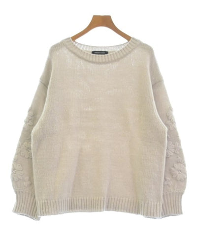 QUEENS COURT Sweaters