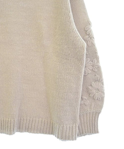 QUEENS COURT Sweaters