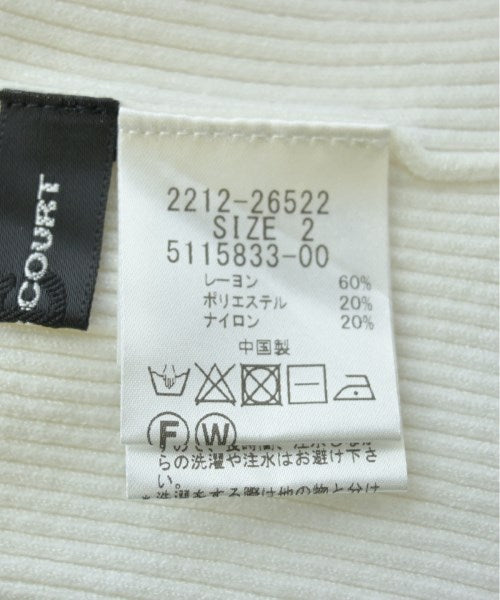 QUEENS COURT Tee Shirts/Tops