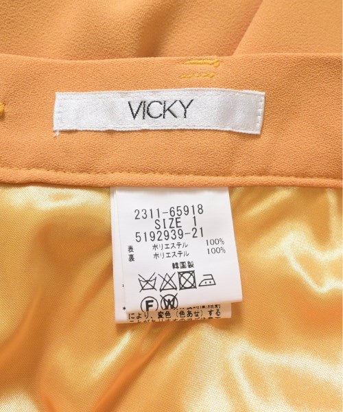 VICKY Knee length skirts