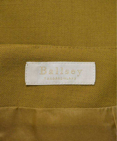 Ballsey Knee length skirts