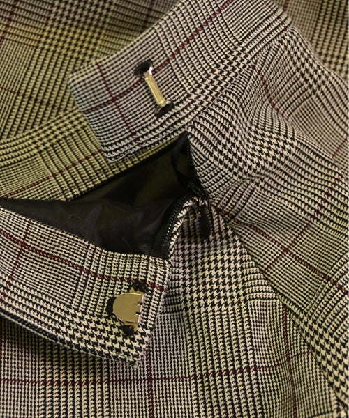 COUP DE CHANCE Knee length skirts