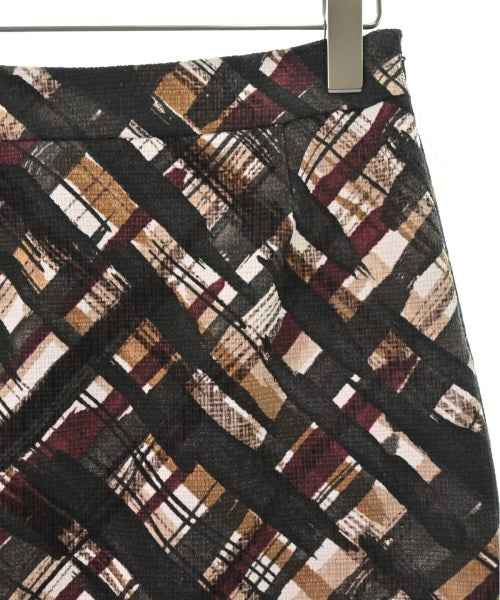 COUP DE CHANCE Knee length skirts