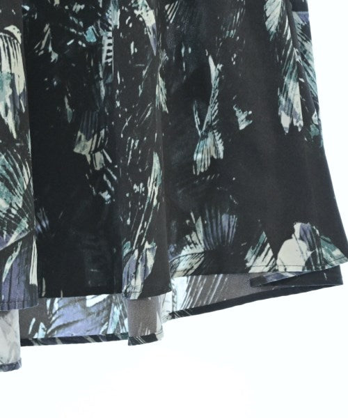 COUP DE CHANCE Knee length skirts