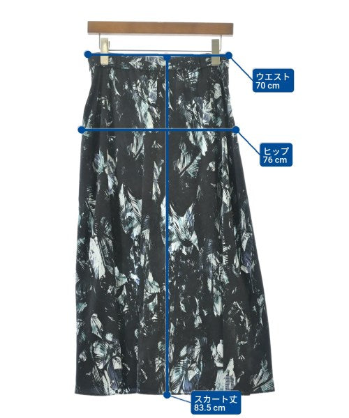 COUP DE CHANCE Knee length skirts