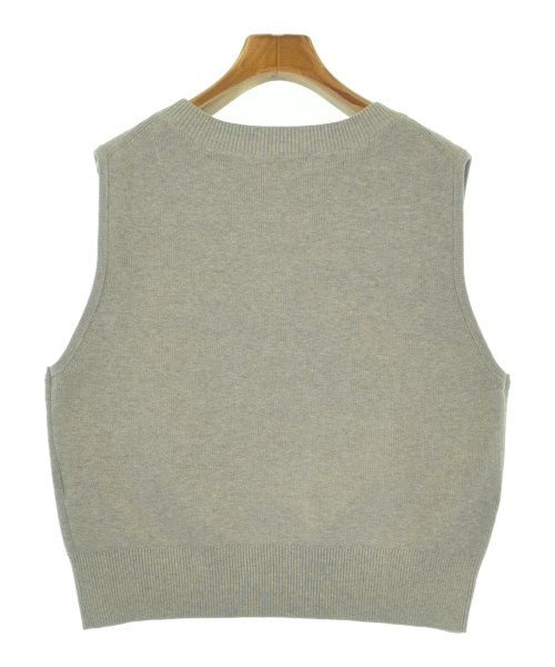 Le Coeur Blanc Vests