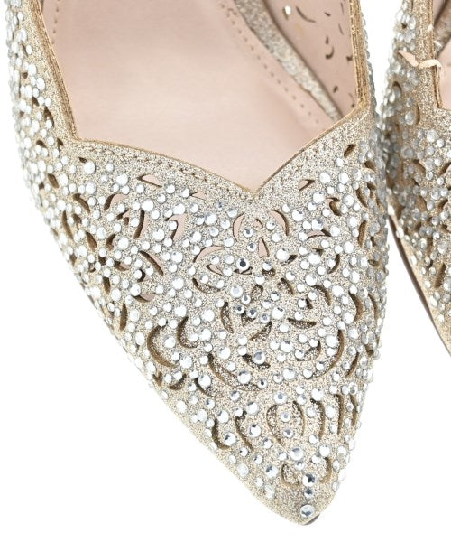 GRACE CONTINENTAL Pumps/Heels