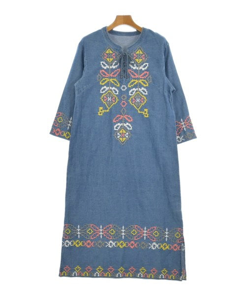 GRACE CONTINENTAL Dresses