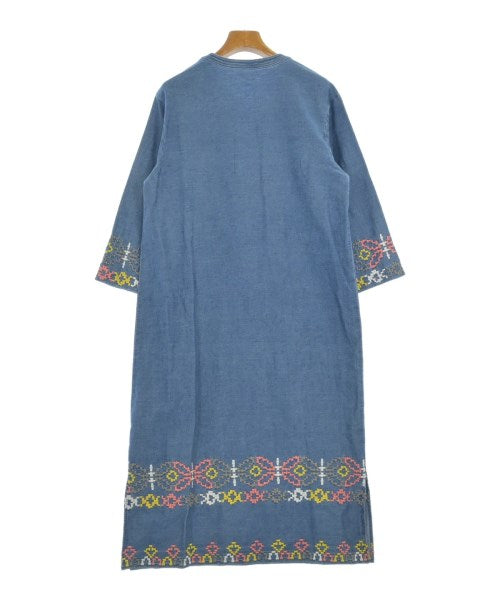 GRACE CONTINENTAL Dresses