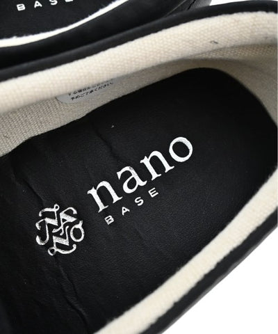 nano UNIVERSE Sneakers