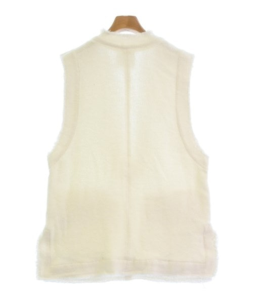 GALLARDA GALANTE Vests