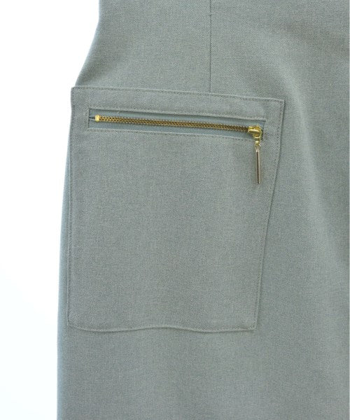 BODY DRESSING Knee length skirts