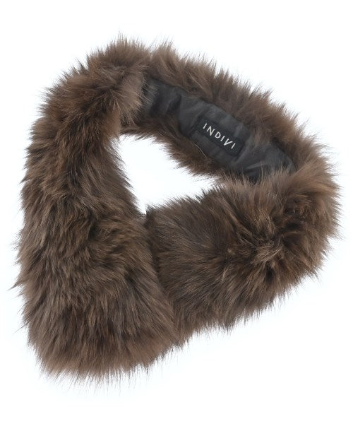 INDIVI Winter scarves