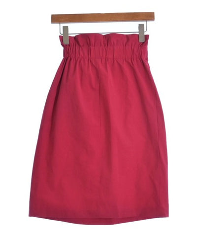 UNTITLED Knee length skirts