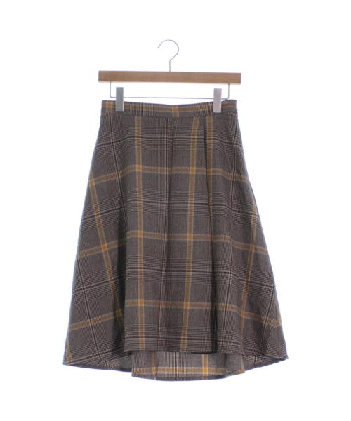 UNTITLED Knee length skirts