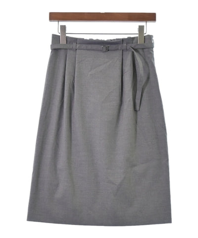 UNTITLED Knee length skirts