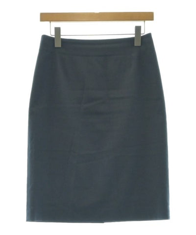 UNTITLED Knee length skirts