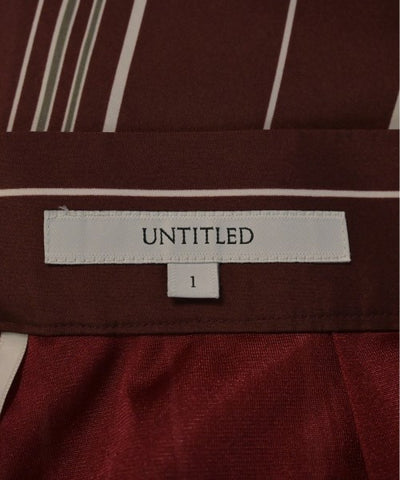 UNTITLED Knee length skirts