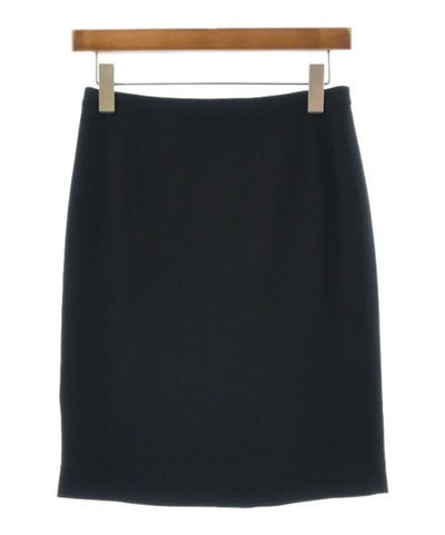 UNTITLED Knee length skirts