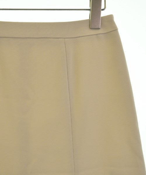 UNTITLED Knee length skirts