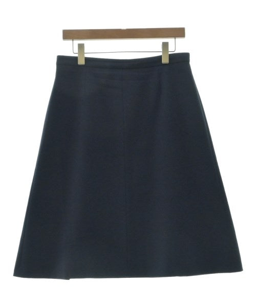 UNTITLED Knee length skirts