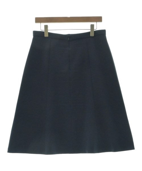 UNTITLED Knee length skirts