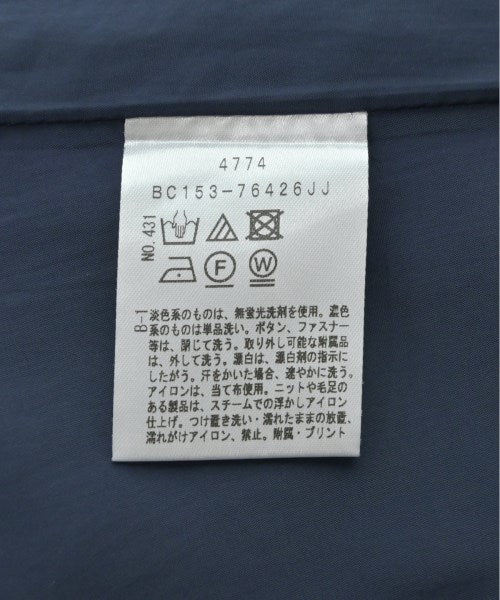 UNTITLED Knee length skirts