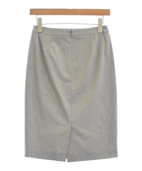 UNTITLED Knee length skirts