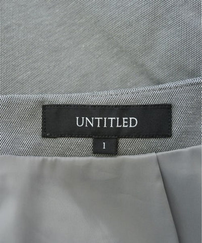 UNTITLED Knee length skirts