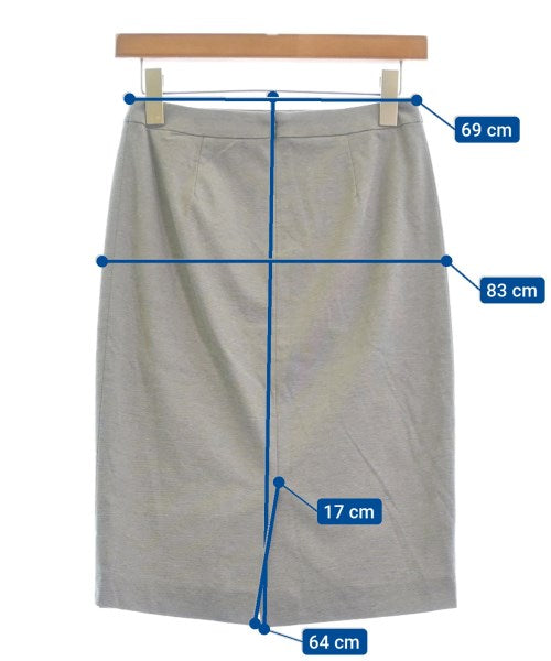 UNTITLED Knee length skirts