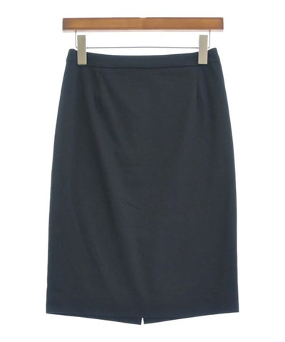 UNTITLED Knee length skirts