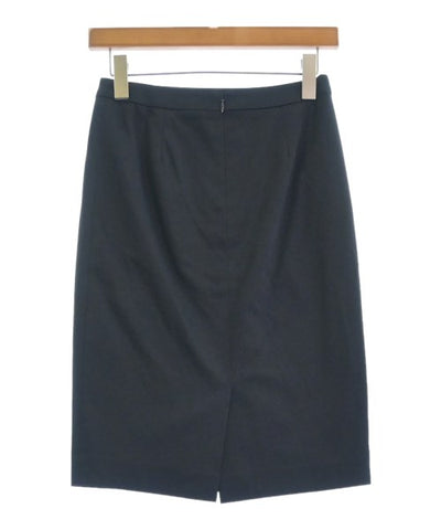 UNTITLED Knee length skirts
