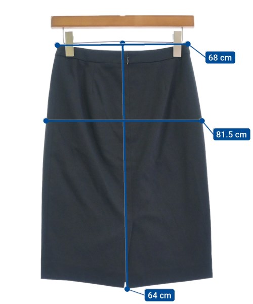 UNTITLED Knee length skirts