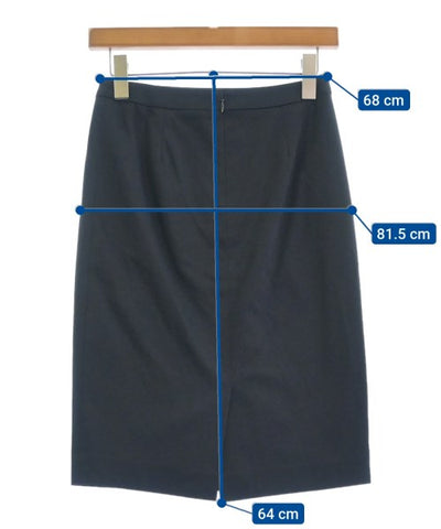 UNTITLED Knee length skirts
