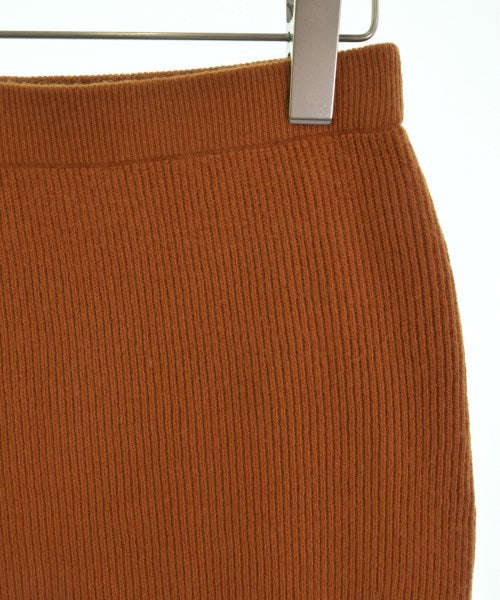 UNTITLED Long/Maxi length skirts