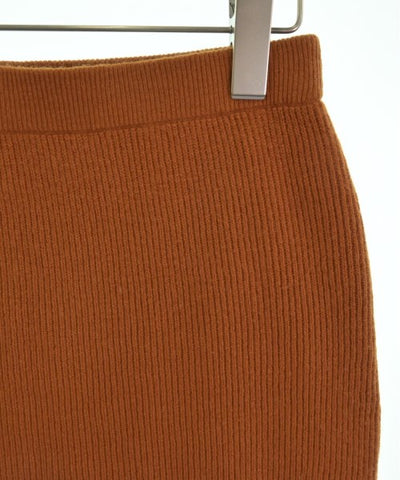 UNTITLED Long/Maxi length skirts