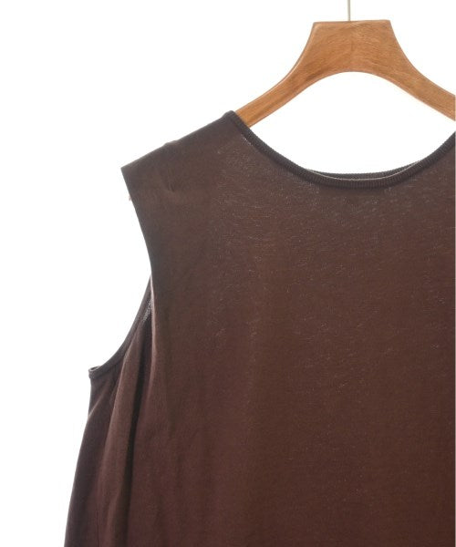 UNTITLED Sleeveless tops