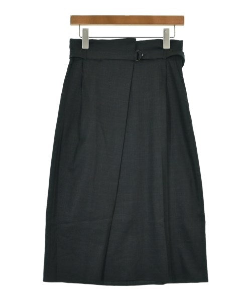 UNTITLED Knee length skirts